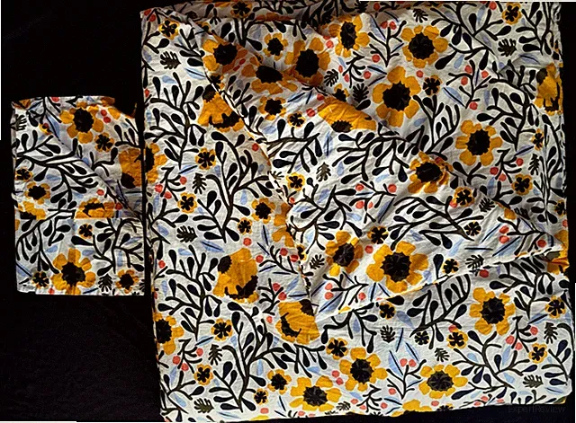Marimekko “Mykero” sunflower cotton queen duvet/comforter+standard sham-used 1X