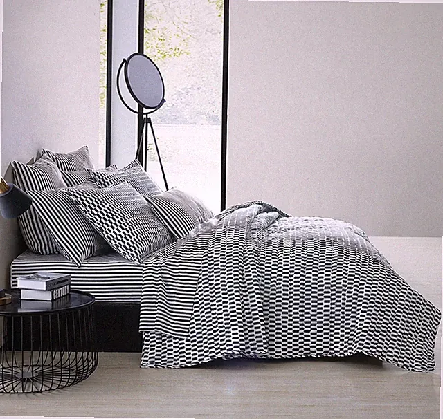 Marimekko Piekana Reversible Quilt & Sham 2 Pcs Set Navy/ White Twin Cotton $170