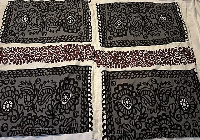 Marimekko Satula Pewter Standard Pillow Shams -2 Modern Graphic Pattern EUC
