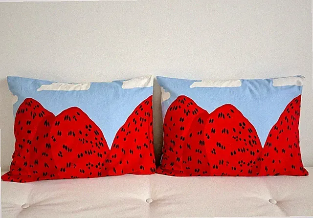 Marimekko Set of 2 NEW Mansikkavuoret Pillowcases 50x60 cm Cotton Finland