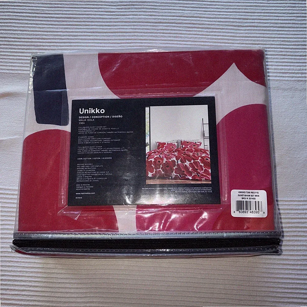 Marimekko Unikko Red/Pink Comforter Set NWT Full/Queen