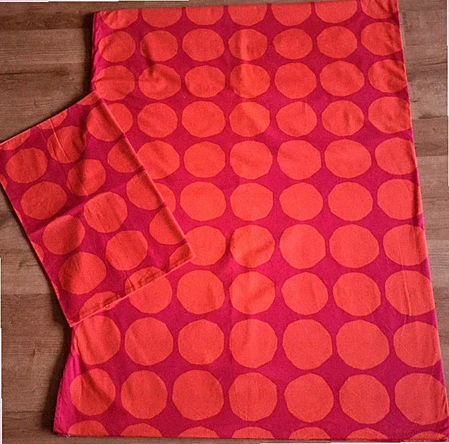 Set MARIMEKKO "KIVET" Duvet Cover 58 x 79" + Pillow case 23.5 x 19"
